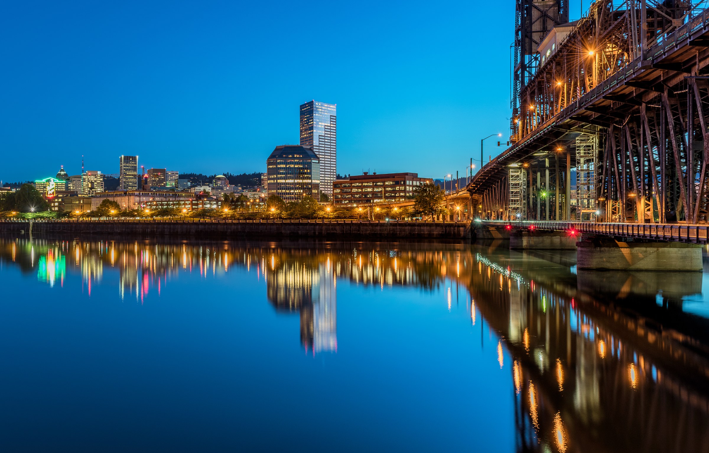 Reflections of Portland downtown in Williamette River