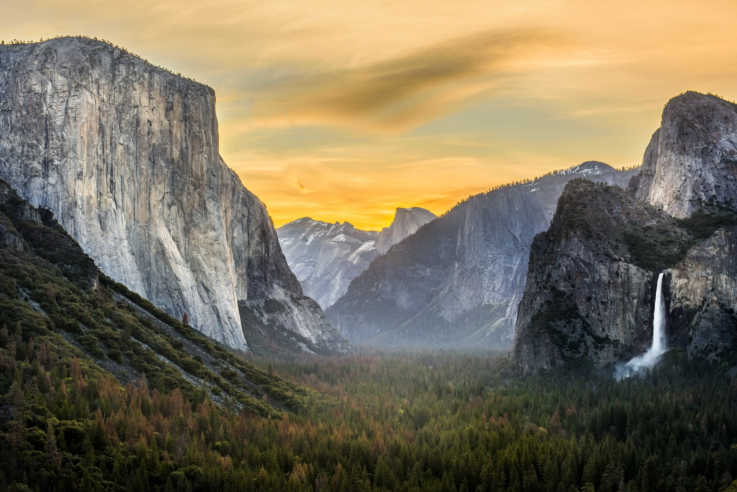 Sunrise at Yosemite Valley, Yosemite National Park, California